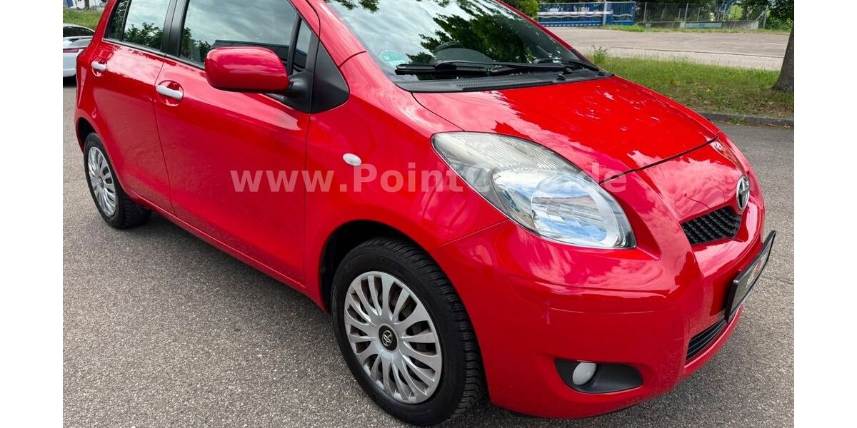 Toyota Yaris 134.000 km 4.490 &euro; Essingen 73457