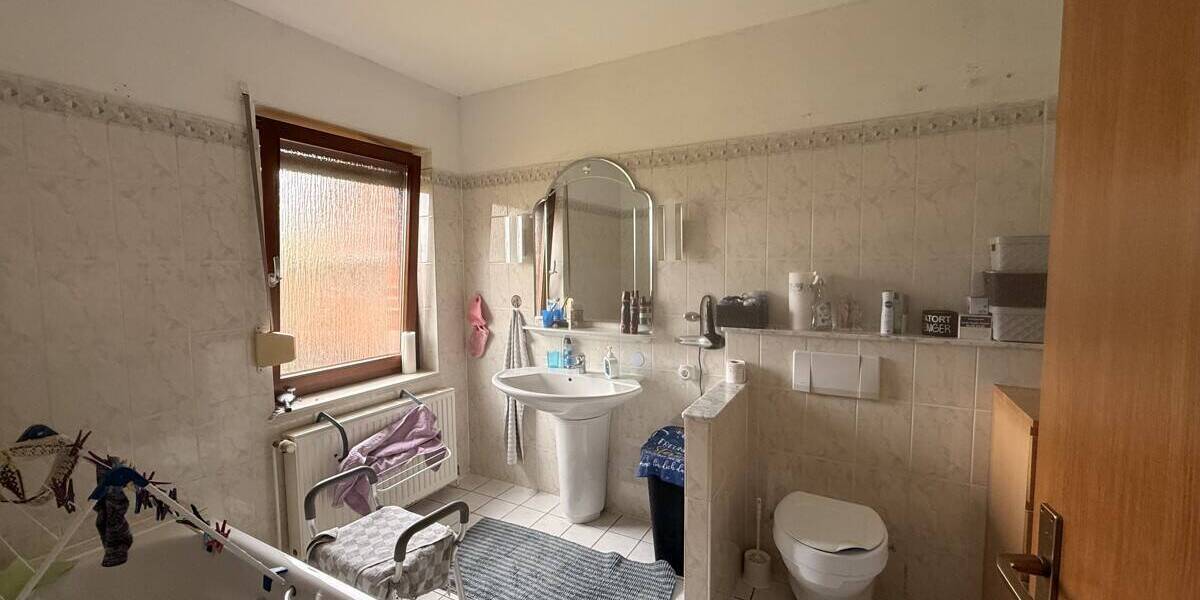 Zimmer Weyhe Melchiorshausen - 4 Zimmer, 140 m&sup2;, 890&euro; | Angebot:26218742