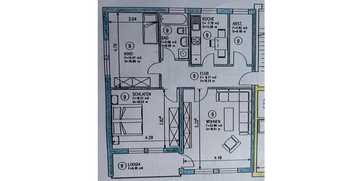 Helle 3,5 Zimmer Wohnung mit Loggia und Stellplatz 3.5 zimmer