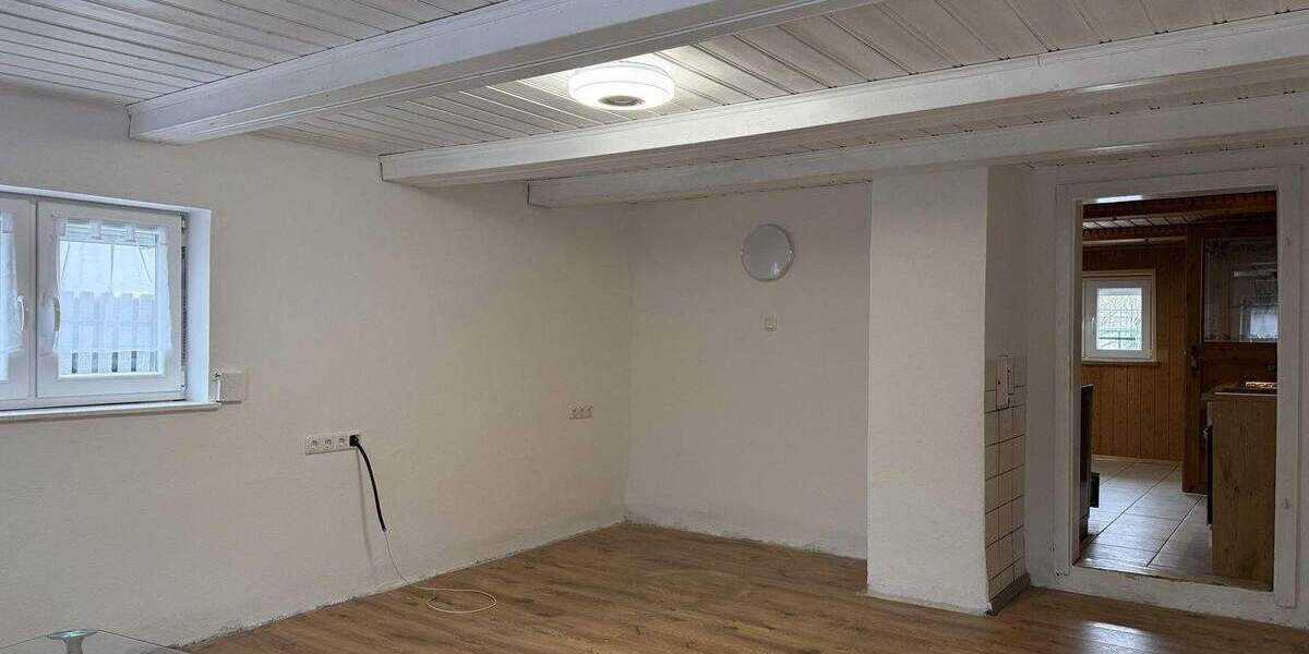 Einfamilienhaus Reisbach Niederhausen - 4 Zimmer, 100 m&sup2;, 229.000&euro; | Angebot:25731025