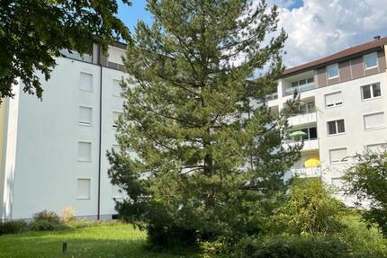Helle 1,5-2 Zimmer Wohnung in Bestlage