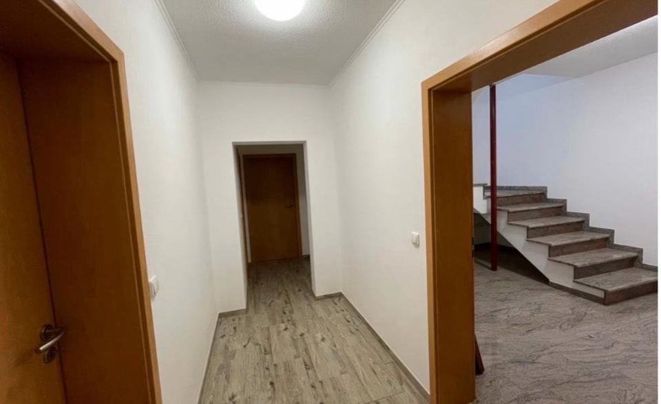 Einfamilienhaus Moosbach - 9 Zimmer, 180 m&sup2;, 550.000&euro; | Angebot:26795902