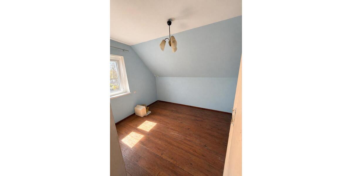 Einfamilienhaus Hirschau - 8 Zimmer, 130 m&sup2;, 164.999&euro; | Angebot:26961271