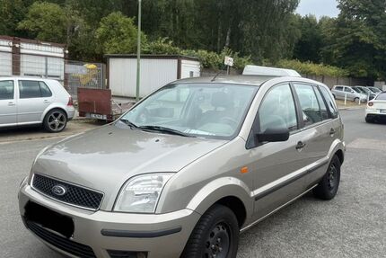 Ford Fusion 169.000 km 2.000 € Essen 45143