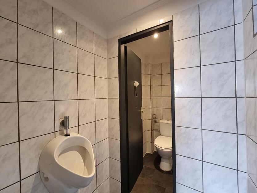 Besondere Immobilie für Gastronomie, Ladenfläche oder Büroräume zu vermieten in Ganderkesee! zimmer