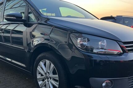 VW Touran 221.248 km 4.999 &euro; Morbach 54497