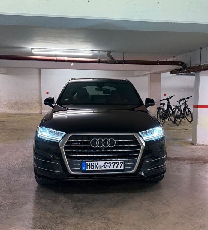 Q7