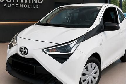 Toyota Aygo (X) 92.872 km 6.690 &euro; Elsenfeld 63820