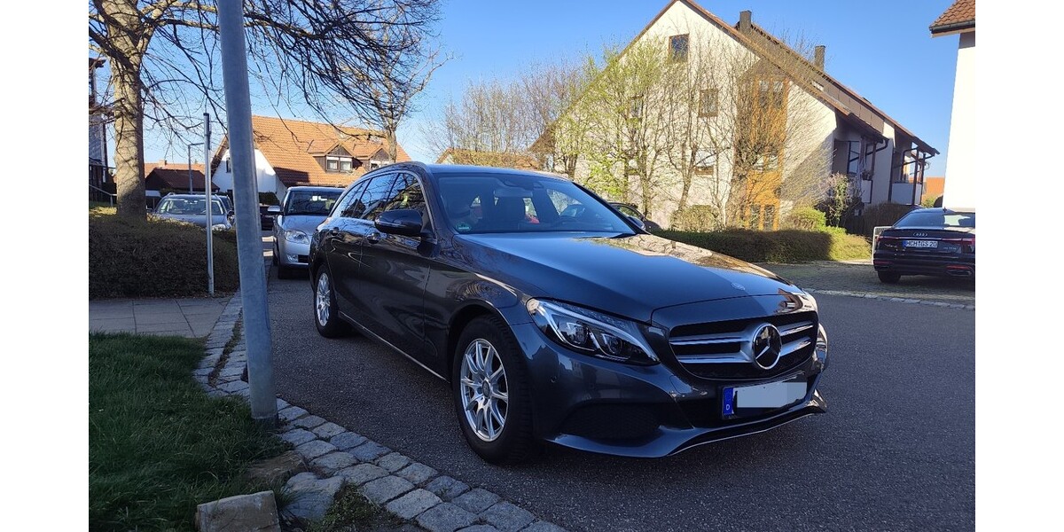 Mercedes-Benz C 250 60.000 km 23.900 &euro; Hechingen 72379