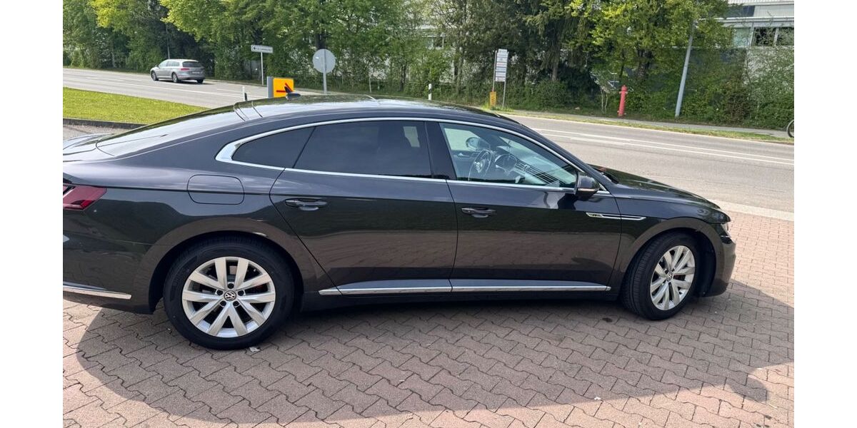 VW Arteon 199.000 km 23.800 &euro; Lindau 88131