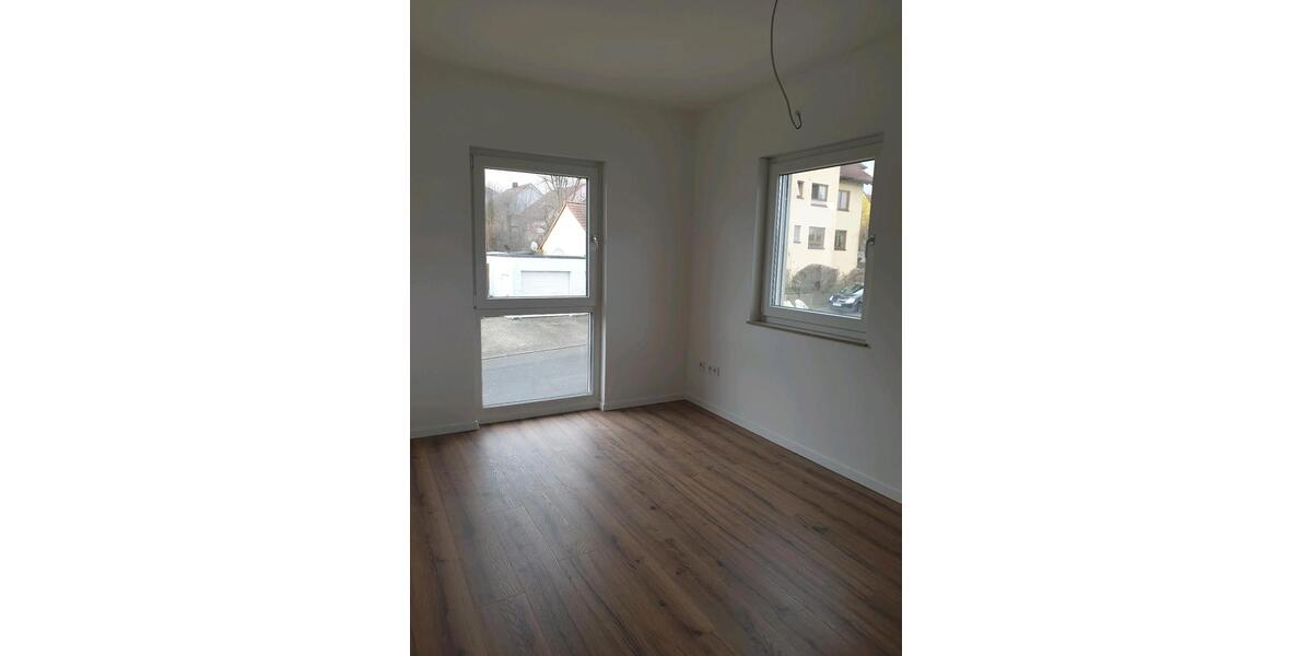 Doppelhaushälfte Reichenberg - 4 Zimmer, 105 m&sup2;, 1.425&euro; | Angebot:26306254
