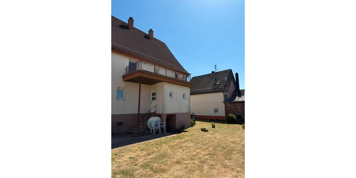Einfamilienhaus Höheinöd - 8 Zimmer, 198 m&sup2;, 245.000&euro; | Angebot:27227806
