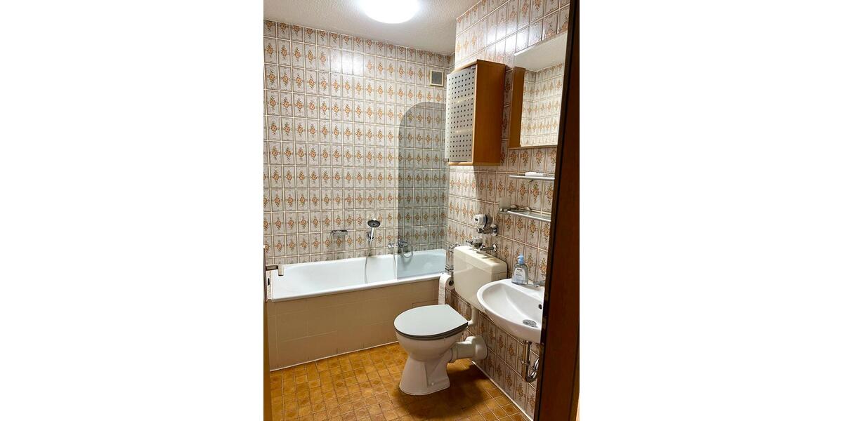 Etagenwohnung Völklingen - 2 Zimmer, 62 m&sup2;, 400&euro; | Angebot:26649522