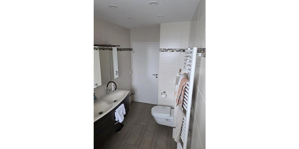 Erdgeschoßwohnung Wolfsburg Almke - 6 Zimmer, 122 m&sup2;, 345.000&euro; | Angebot:25177804