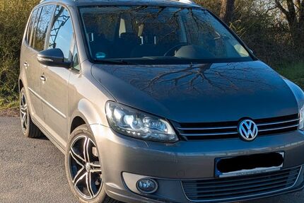 VW Touran 176.000 km 6.550 &euro; Nümbrecht 51588