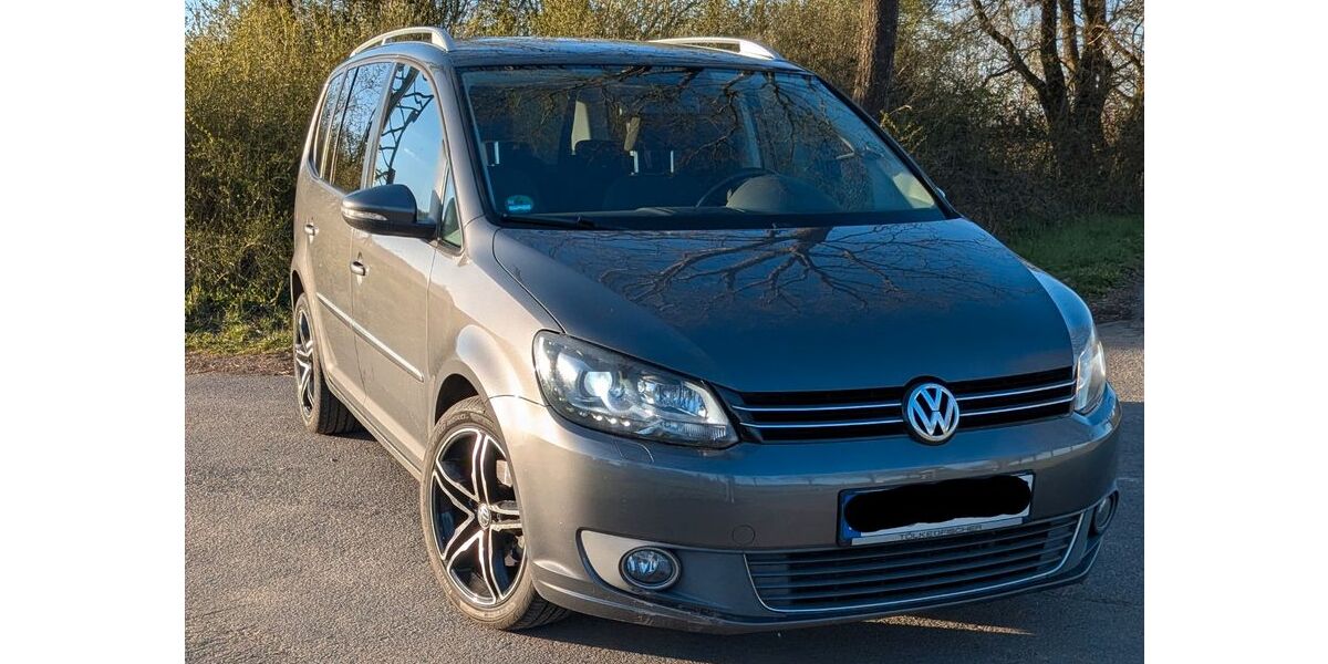 VW Touran 176.000 km 6.950 &euro; Nümbrecht 51588