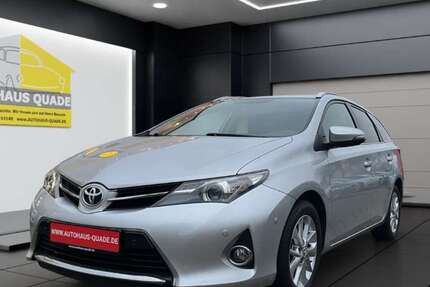 Toyota Auris 99.800 km 13.999 € Kandern 79400