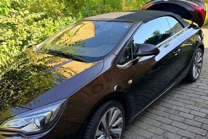 Opel Cascada 104.000 km 9.300 &euro; Reinfeld (Holstein), Stadt 23858