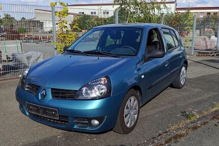 Renault Clio 111.076 km 2.950 &euro; Warburg 34414