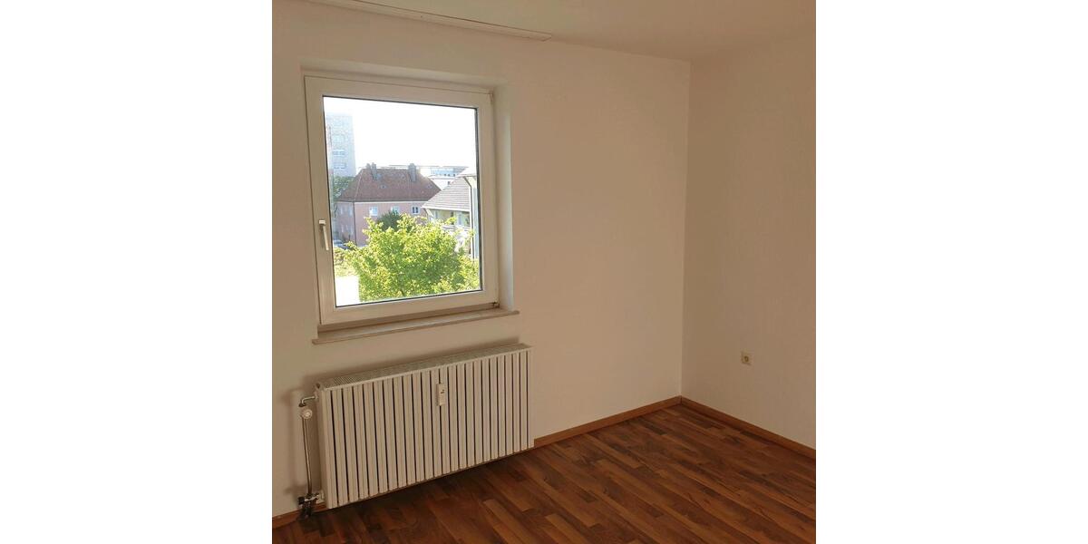 Etagenwohnung Freilassing - 2.5 Zimmer, 57 m&sup2;, 219.000&euro; | Angebot:26402340