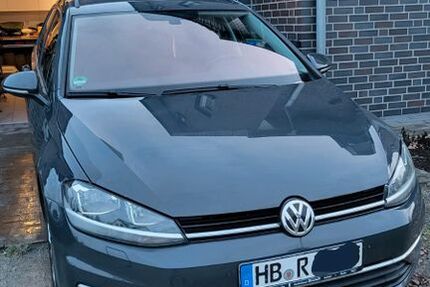 VW Golf 192.000 km 7.900 &euro; Bremerhaven 27574