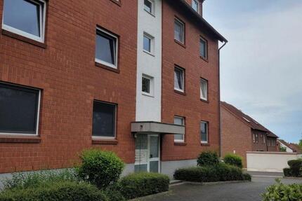 Helle 3 Zimmer Wohnung mit Balkon in ruhiger Lage zimmer