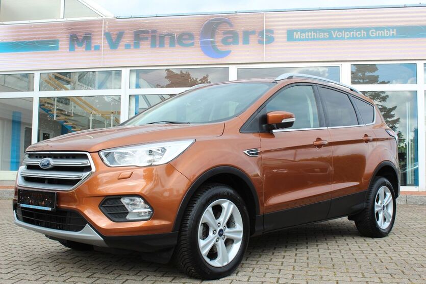 Ford Kuga 35.674 km 14.800 € Görlitz 02828