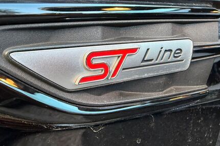 Ford Kuga 90.000 km 12.999 € Salzkotten 33154