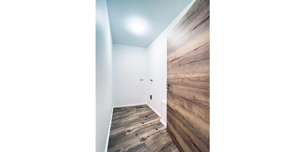 Erdgeschoßwohnung Niederkassel - 2 Zimmer, 80 m&sup2;, 1.100&euro; | Angebot:26285179
