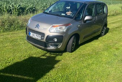 Citroen C3 Picasso 137.000 km 2.750 &euro; München 80686