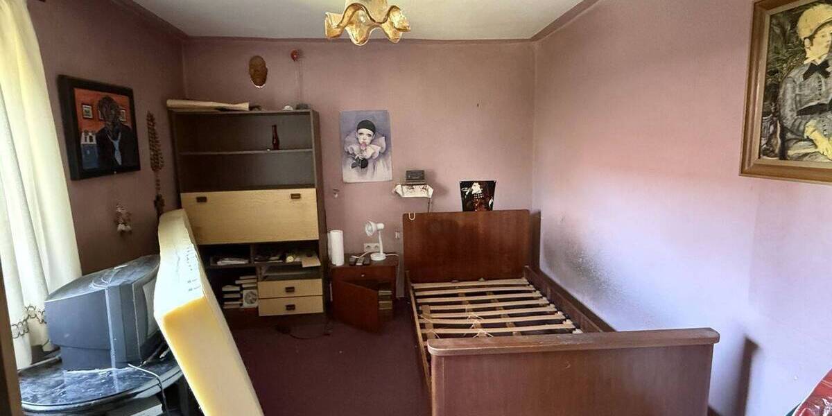 Einfamilienhaus Simbach am Inn / Kirchberg Simbach - 8 Zimmer, 215 m&sup2;, 320.000&euro; | Angebot:26817265