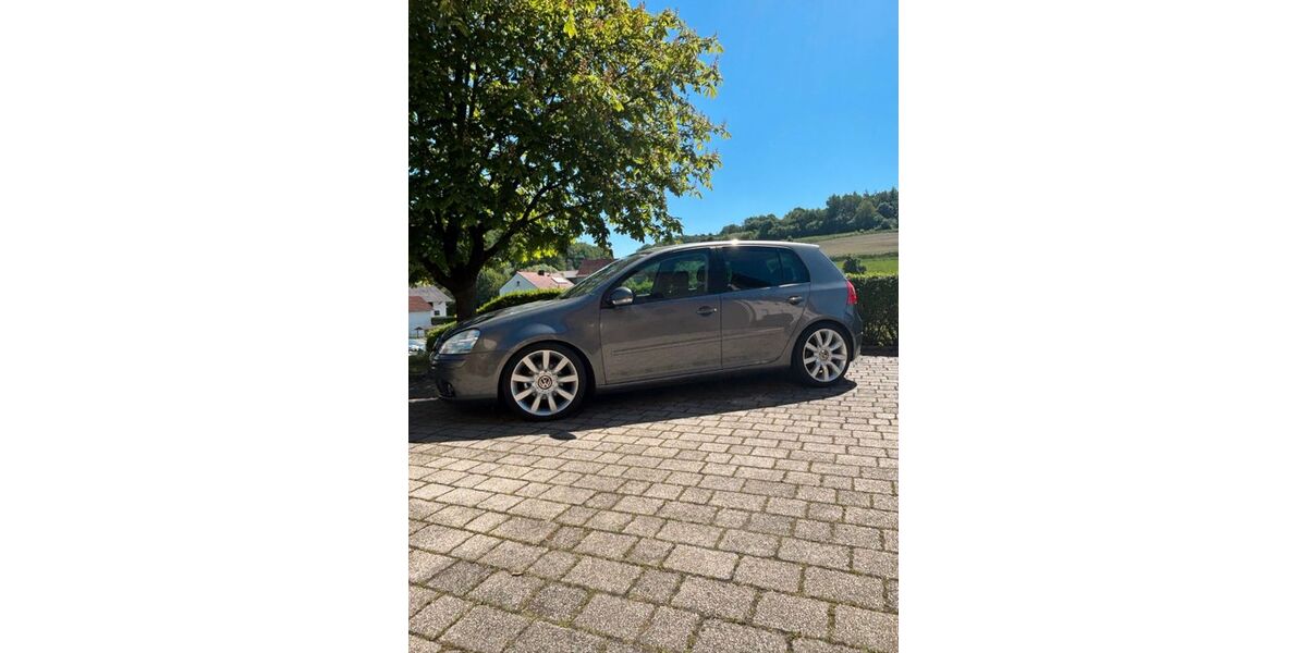 VW Golf 222.696 km 3.300 &euro; Burgwindheim 96154