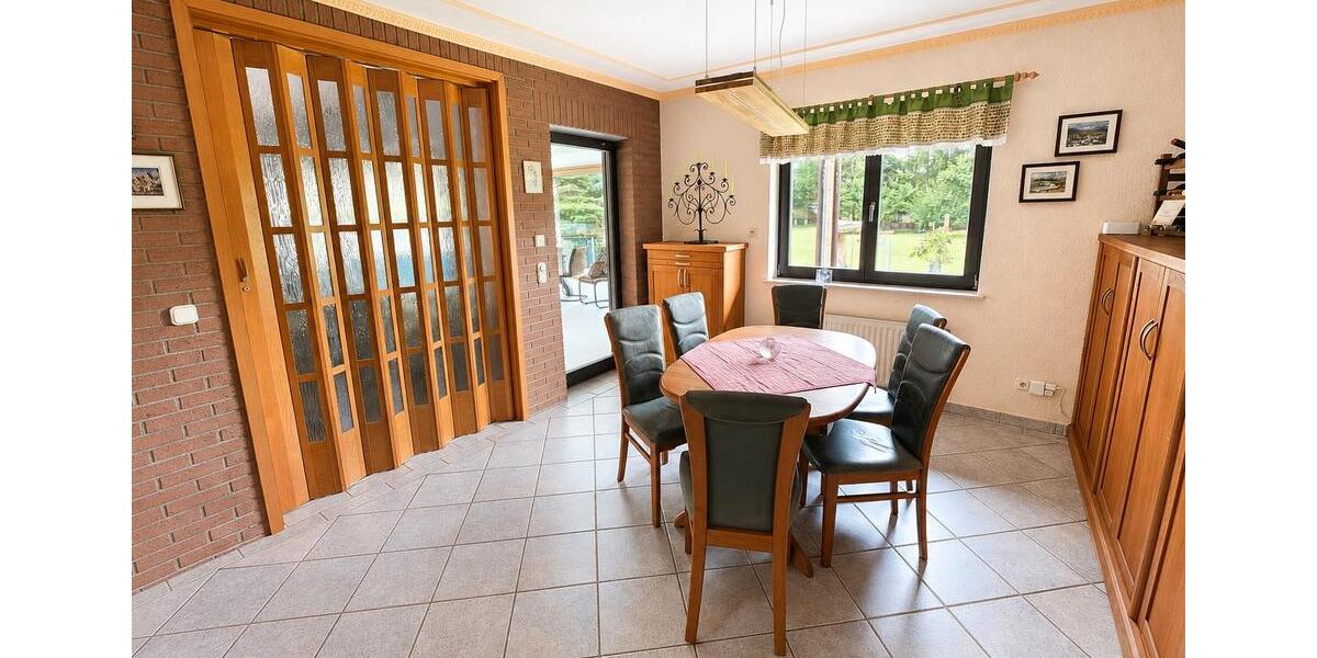 Einfamilienhaus Lenzen (Elbe) - 7 Zimmer, 180 m&sup2;, 568.000&euro; | Angebot:27086785