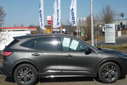 Ford Kuga 10.900 km 24.990 € Hünfeld 36088