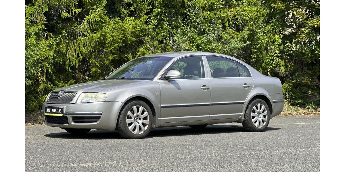 Skoda Superb 212.458 km 2.490 &euro; Heidenau 01809