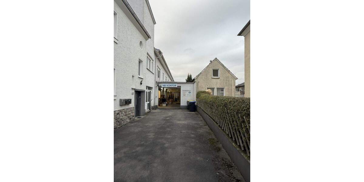 Gewerbefläche mit Rolltor & Starkstrom - Hemer-Deilinghofen zimmer