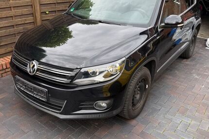 VW Tiguan 198.000 km 8.700 &euro; Salzgitter 38228