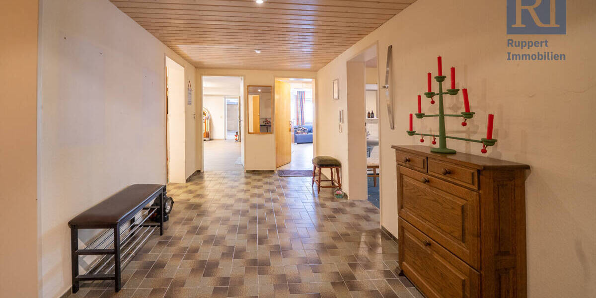 Einfamilienhaus Würzburg Frauenland - 7 Zimmer, 230 m&sup2;, 1.290.000&euro; | Angebot:26389273