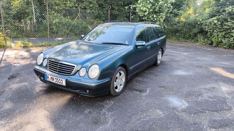 E 240