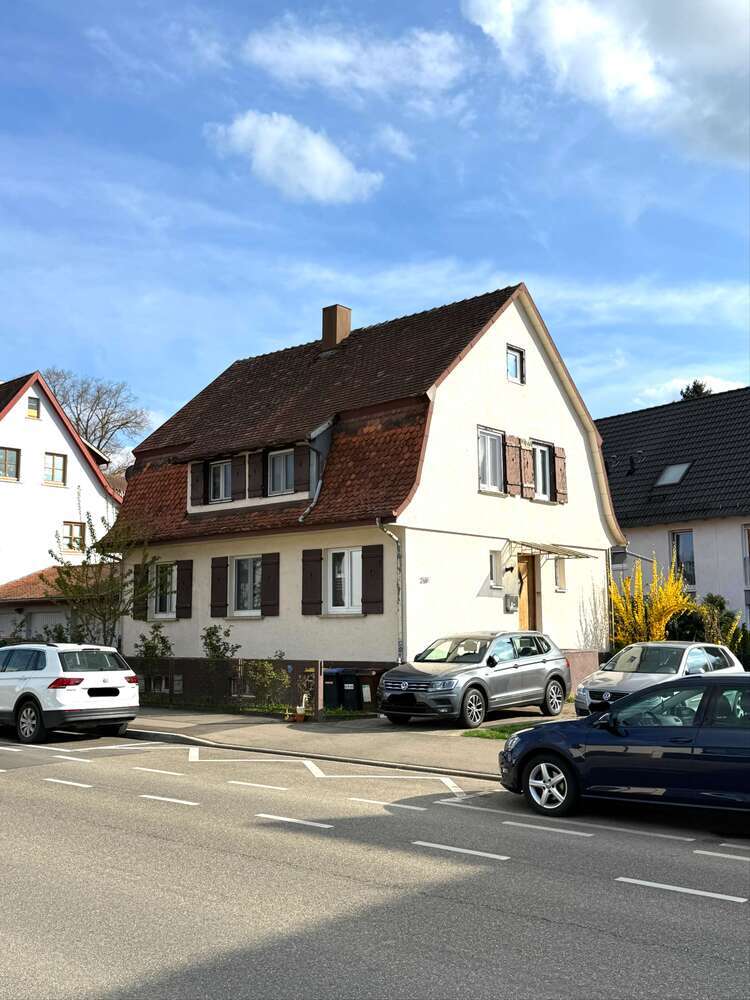 Haus zum Kaufen in Kirchheim unter Teck 398.000 € 132.4 m²