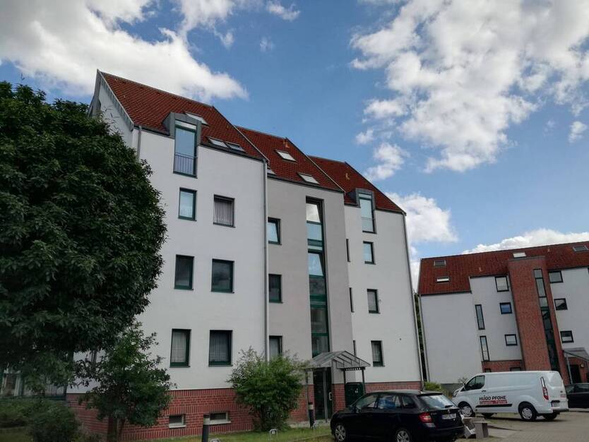 Wohnen mit Blick in die Natur++schöne 2-Zimmer-Wohnung++mit Balkon u. Wintergarten