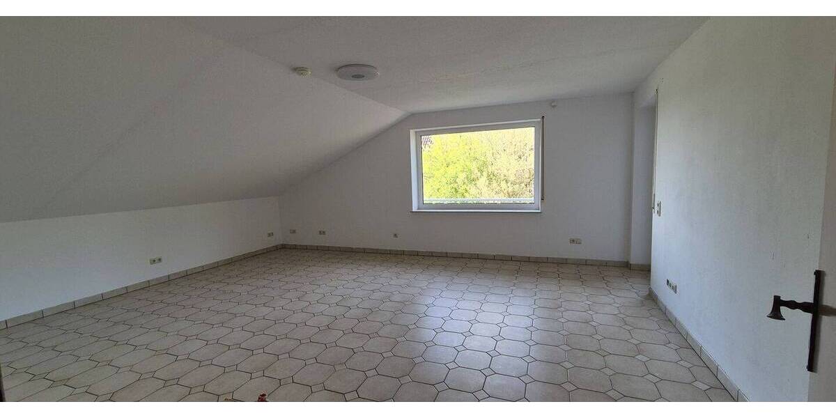 Einfamilienhaus Wiedergeltingen - 6 Zimmer, 245 m&sup2;, 715.000&euro; | Angebot:26065795