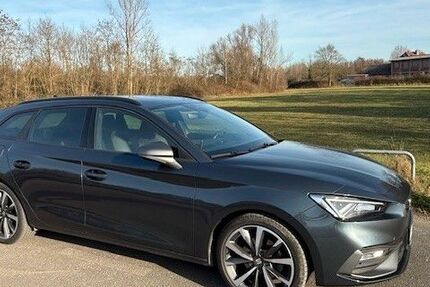 Seat Leon 48.600 km 22.800 &euro; Offenbach 63075