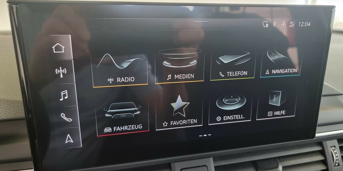 Audi A4 40 TFSI S line MHEV LED ACC AHK Navi Massage 76.500 km 28.800 &euro; Garrel 49681