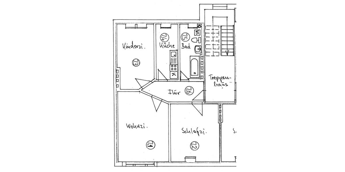 Dachgeschoßwohnung Aschersleben - 3 Zimmer, 67 m&sup2;, 72.000&euro; | Angebot:27024146