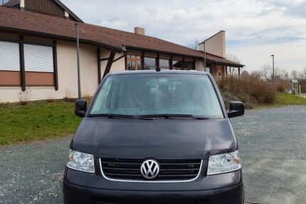 VW T5 Multivan 302.000 km 8.900 &euro; Michelau 96247