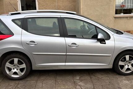 Peugeot 207 90.966 km 3.950 &euro; Landsberg 06188