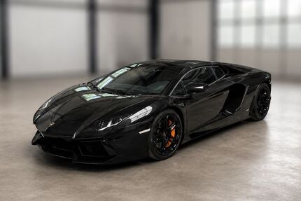 Lamborghini Aventador 32.470 km 325.000 &euro; München 80939