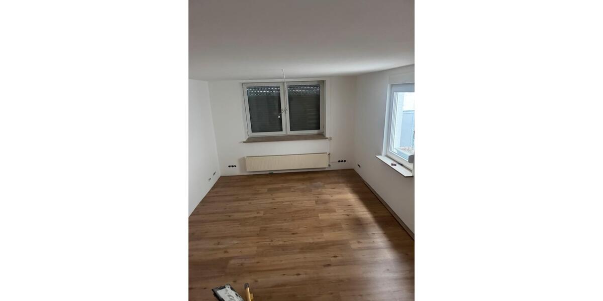 Reihenhaus Wiesbaden Mainz-Kostheim - 3 Zimmer, 78 m&sup2;, 1.510&euro; | Angebot:24730431