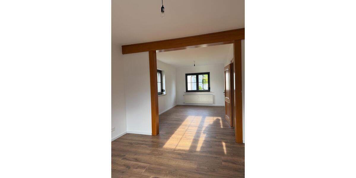 Einfamilienhaus Sonnefeld - 5 Zimmer, 125 m&sup2;, 1.450&euro; | Angebot:26533255